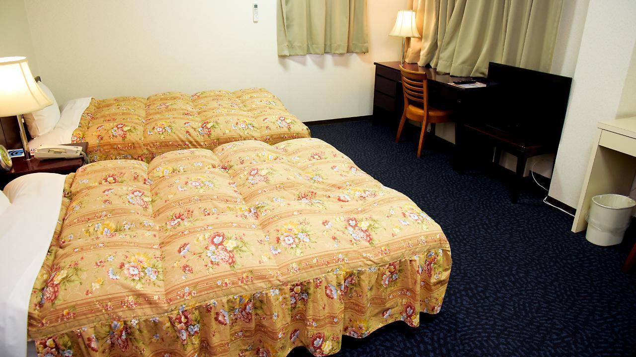 Business Hotel Shuttle Kumamoto Exterior foto